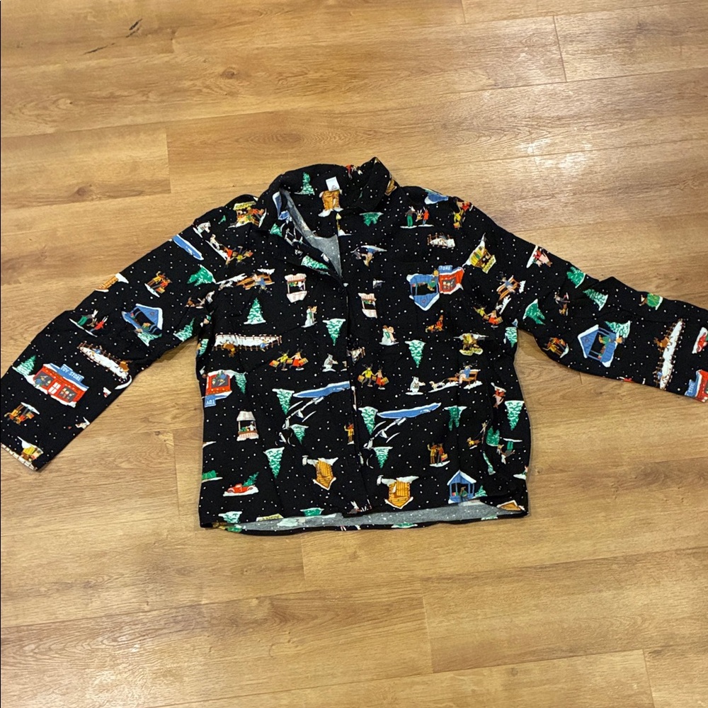 Old Navy Christmas Holiday Flannel Pajamas‎ with Festive Print NWOT